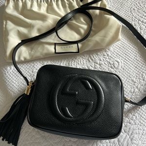 Gucci black soho disco bag